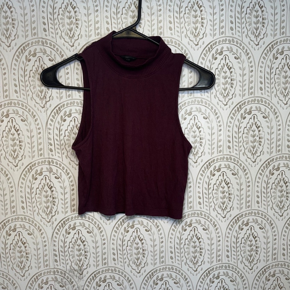 Aeropostale‎ Burgundy Ribbed Mock Neck Sleeveless Crop Top Women's M